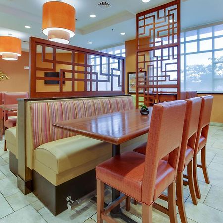 Drury Inn & Suites ويست دي موينز المظهر الخارجي الصورة