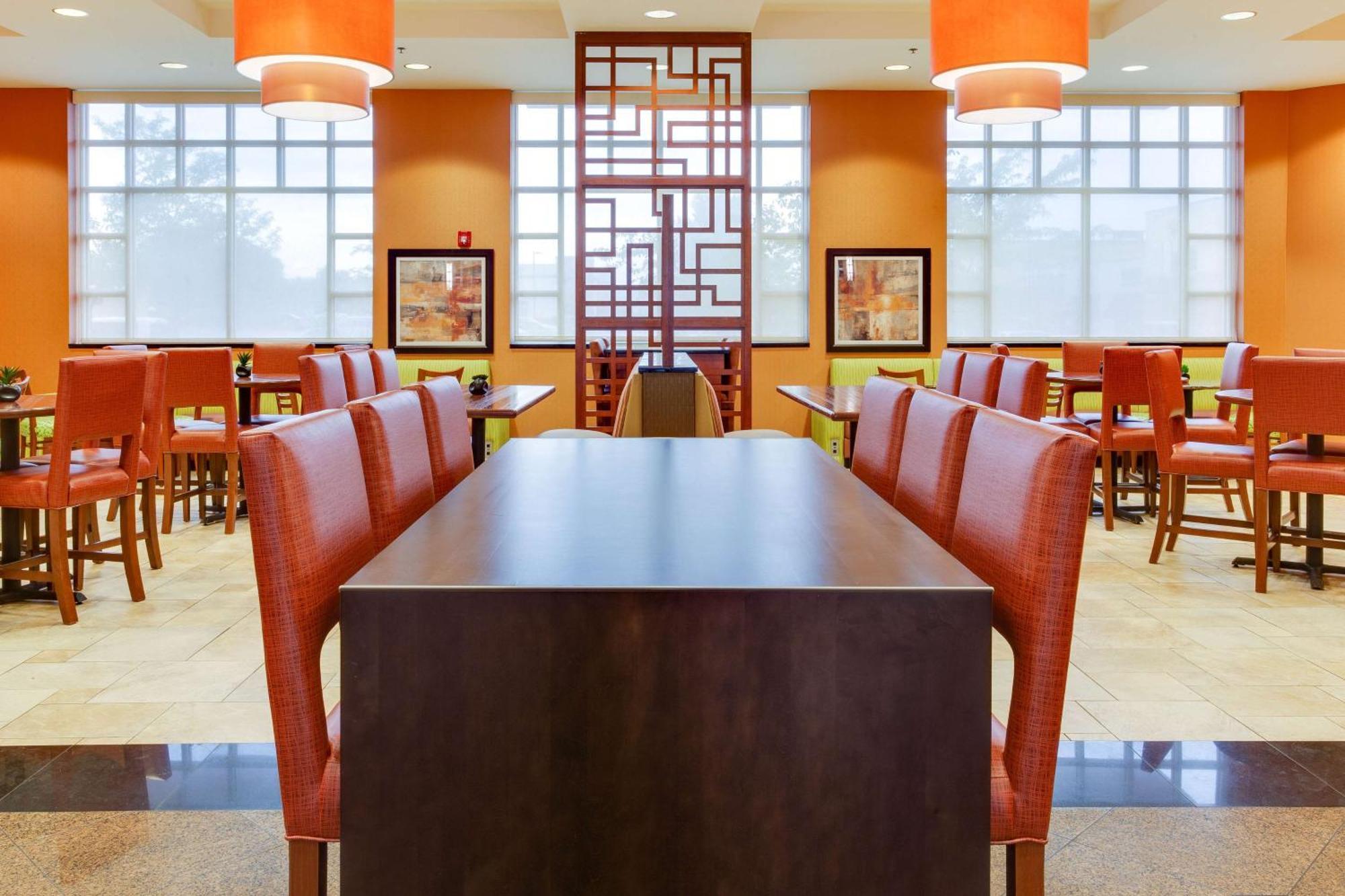 Drury Inn & Suites ويست دي موينز المظهر الخارجي الصورة