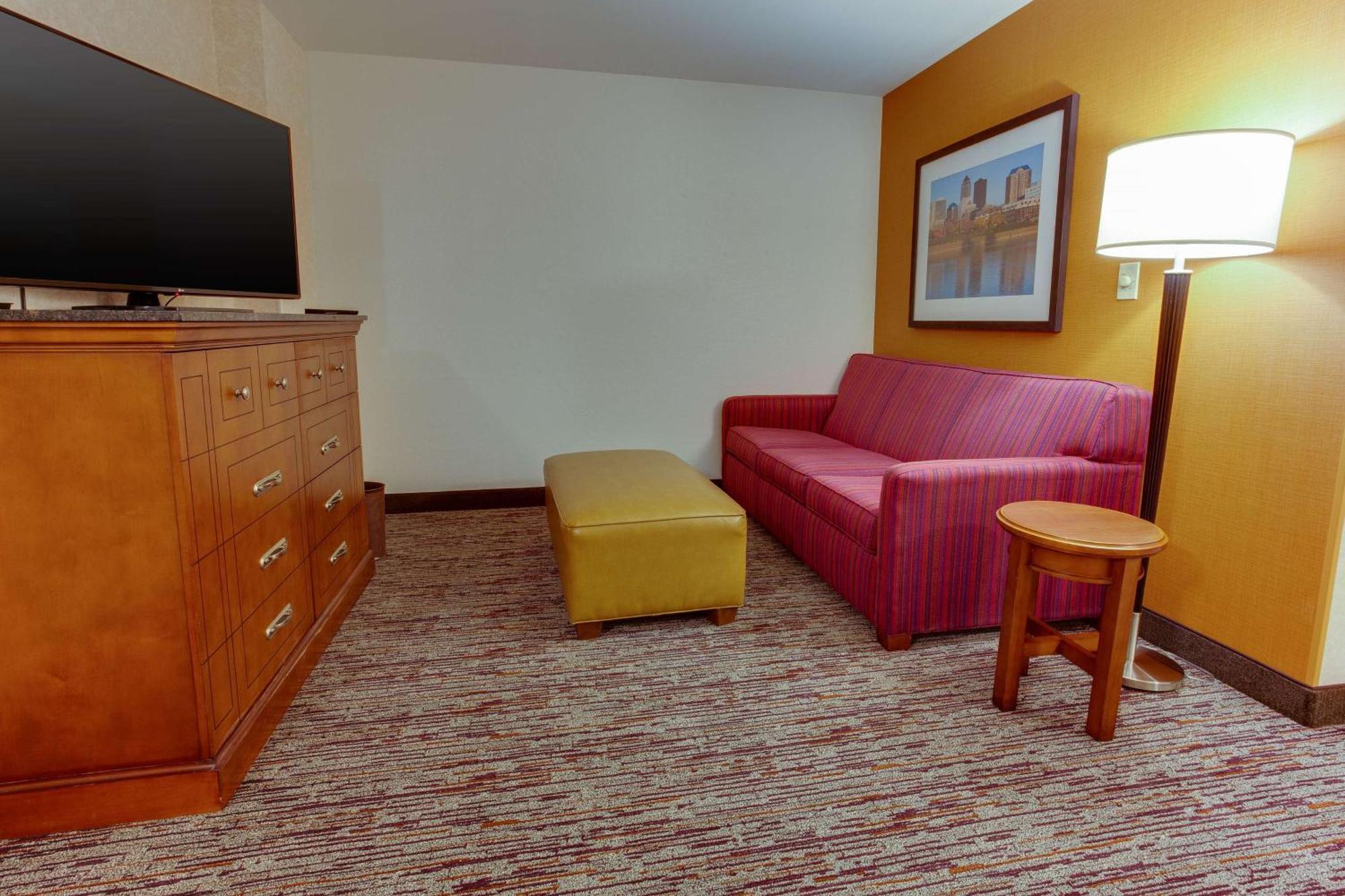 Drury Inn & Suites ويست دي موينز المظهر الخارجي الصورة