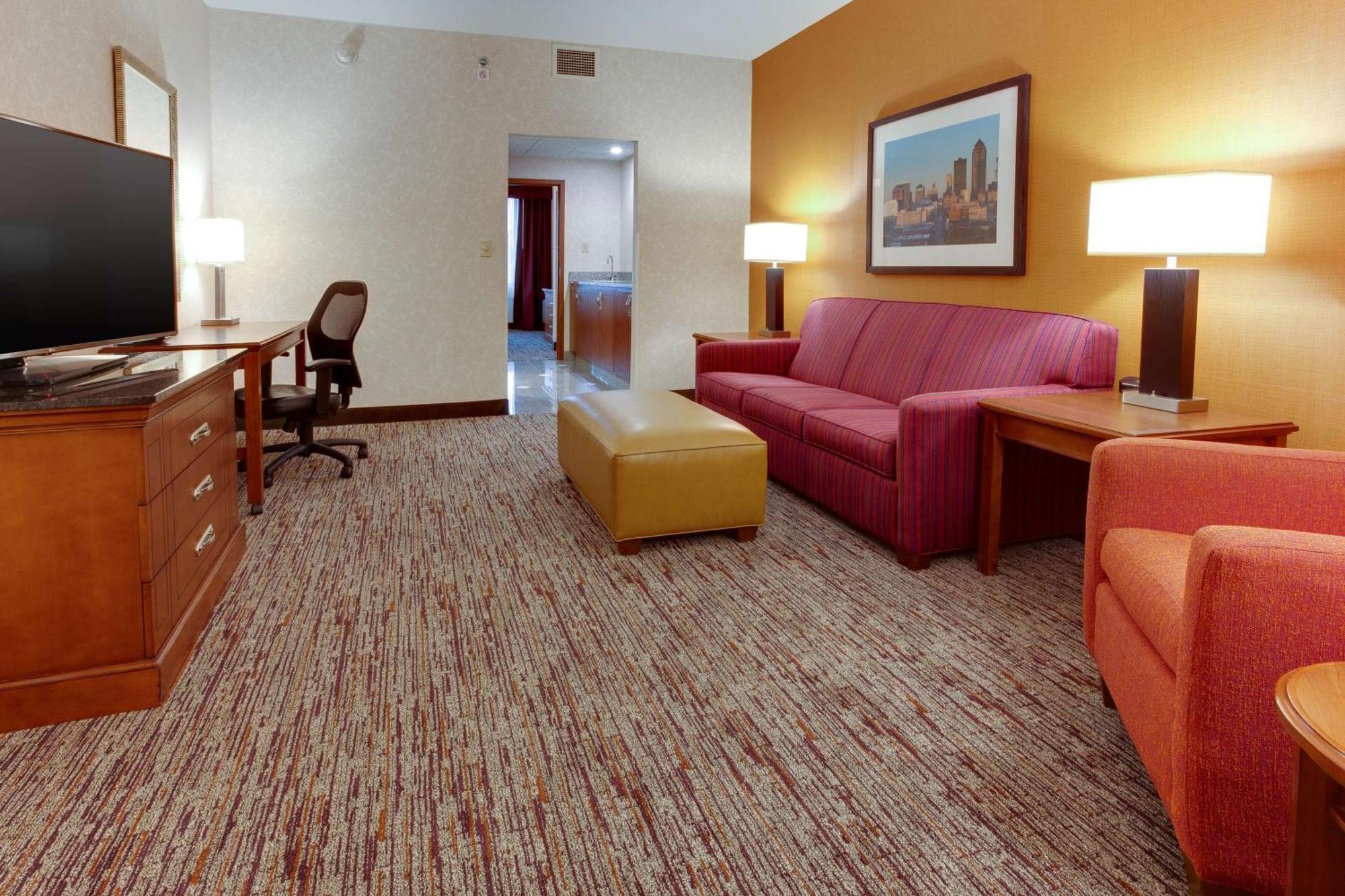 Drury Inn & Suites ويست دي موينز المظهر الخارجي الصورة